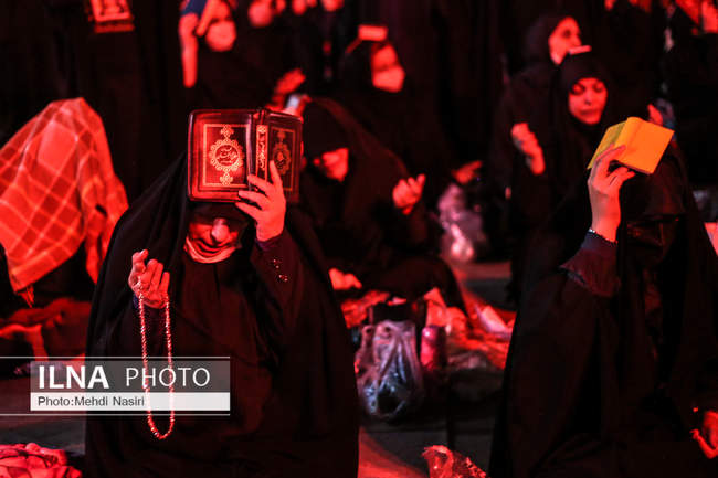 مراسم احیای شب بیست و یکم رمضان در ستاد فرماندهی انتظامی تهران بزرگ