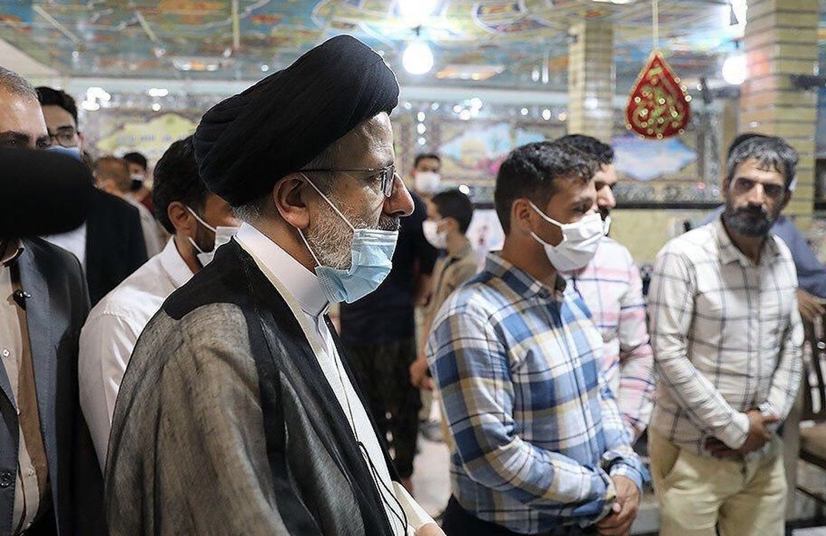 دیدار رییس دستگاه قضا با ایتام و خانواده‌های تحت پوشش یکی از مراکز فرهنگی و جهادی اطراف تهران