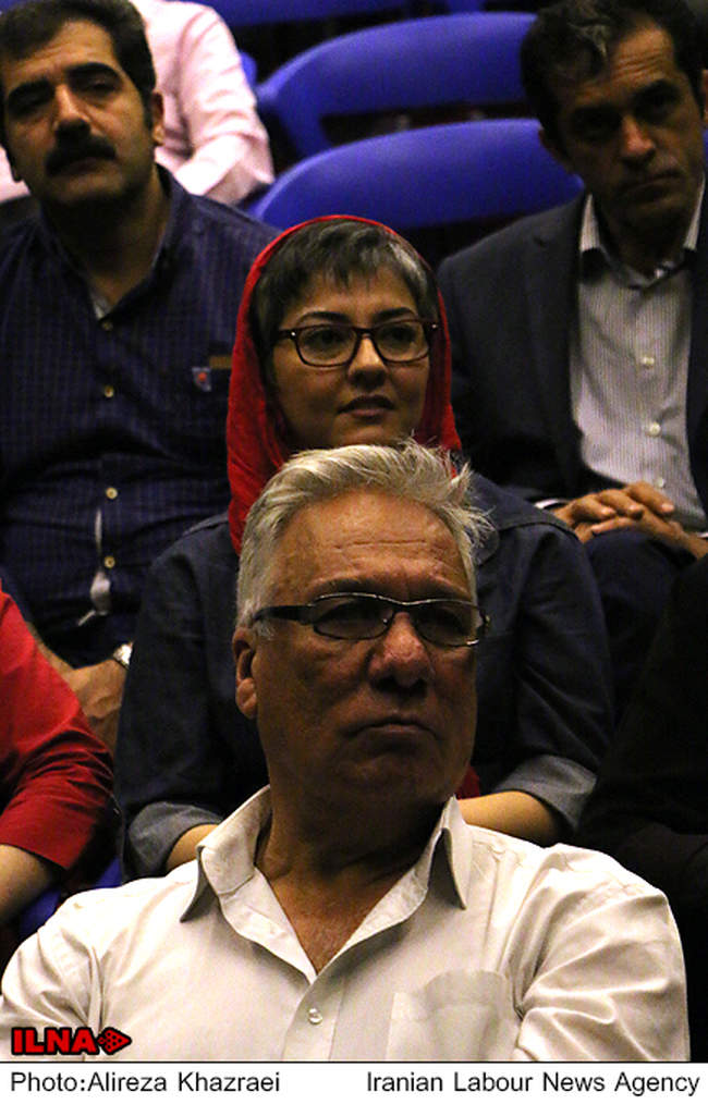 بازدید جمعی از هنرمندان از پروژه های شرکت توسعه فضاهای فرهنگی شهردار