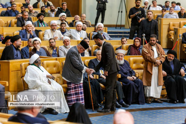 اختتامیه نخستین دوره جایزه جهانی امام خمینی (ره)