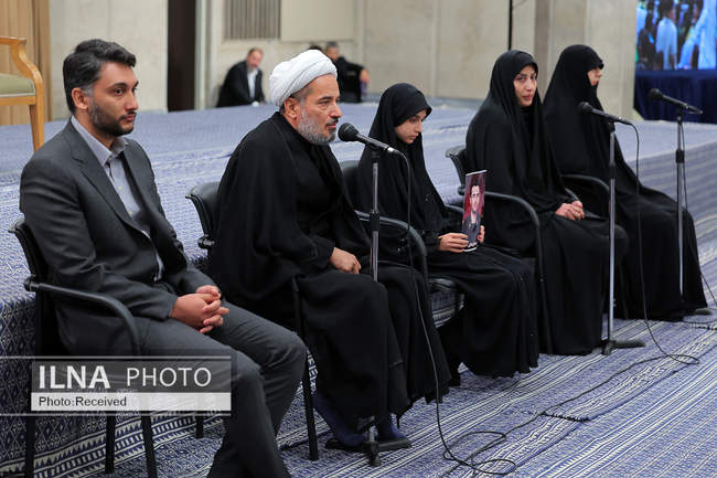 دیدار دانش‌آموزان و دانشجویان با مقام معظم رهبری