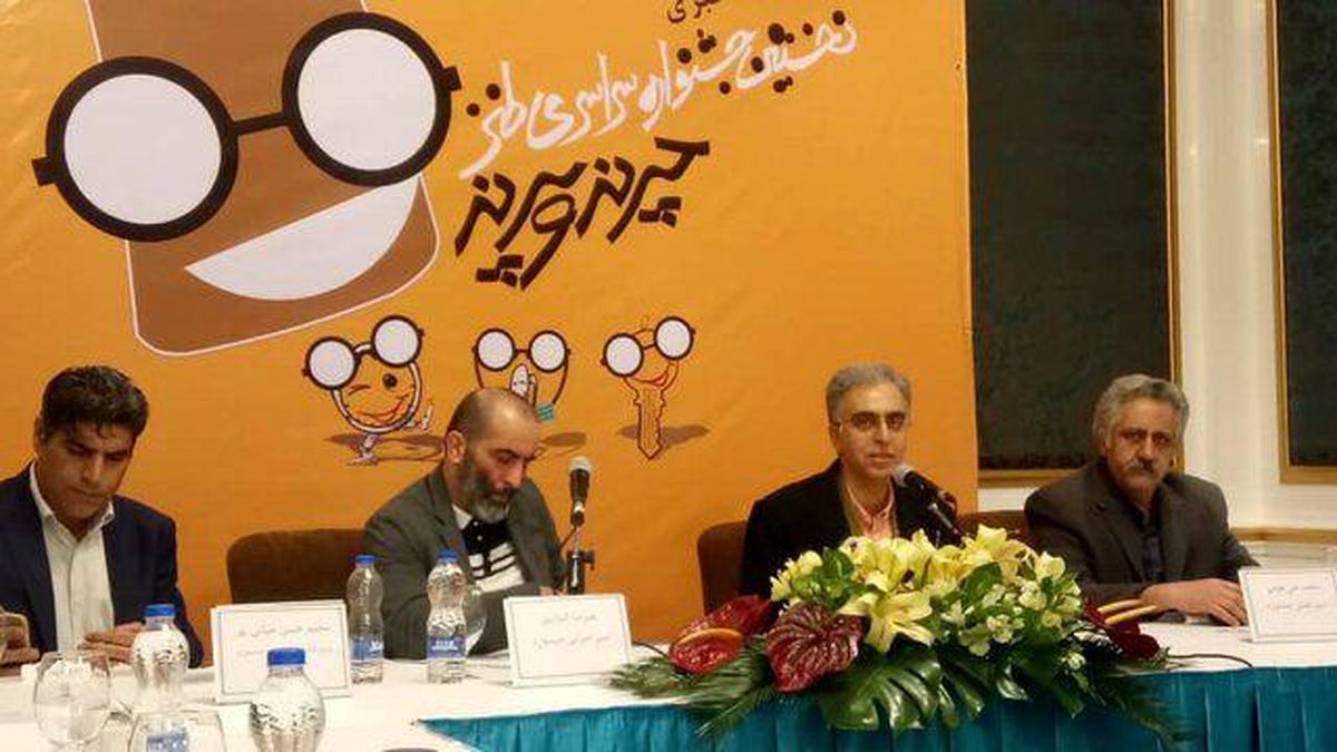 طنزنویسی از وقایع اجتماعی جلوتر است/رویداد طنزی که به دنبال خردورزی است