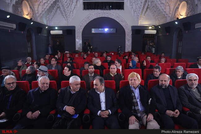 بازدید نجفی، شهردار تهران از موزه سینما و نشست با جمعی از سینماگران