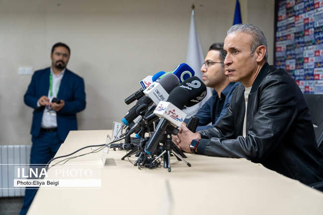 نشست خبری سرمربیان تیم پرسپولیس و پیکان