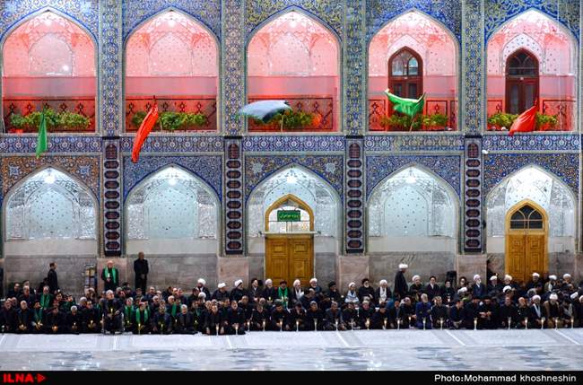مراسم خطبه خوانی شب عاشورا در حرم مطهر رضوی‎