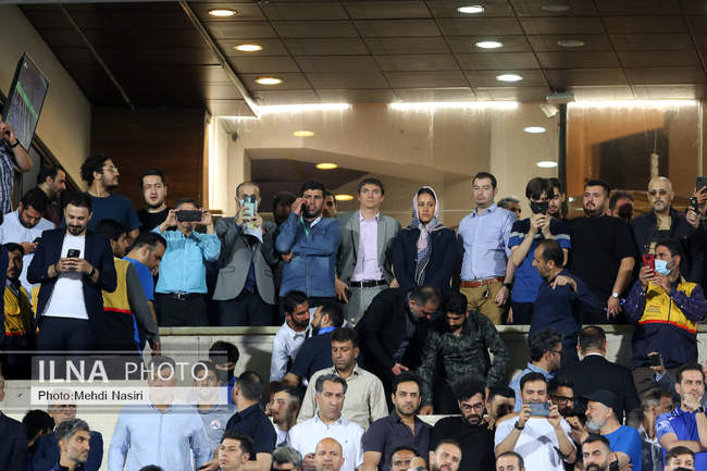 جشن قهرمانی تیم فوتبال استقلال