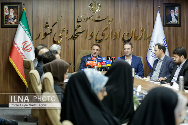 نشست خبری رئیس سازمان اداری و استخدامی کشور