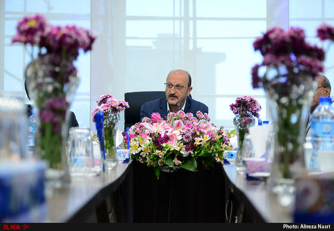 نشست استاندار قزوین با اعضای اتاق بازرگانی