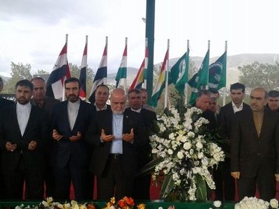 سفیر ایران بر مزار جلال طالبانی حاضر شد