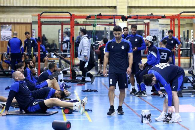 گزارش تصویری تمرینات استقلال پیش از بازی پیکان