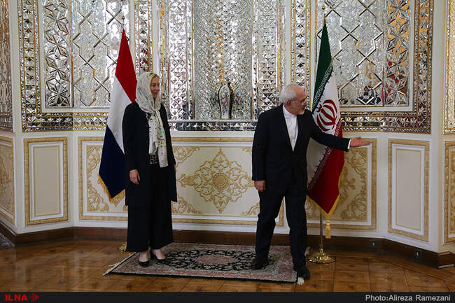 Zarif meets Dutch counterpart in Tehran