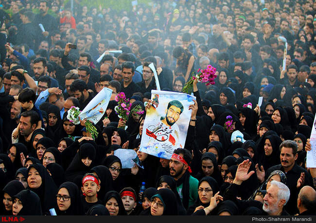 مراسم تشییع پیکر شهید حججی در میدان نقش جهان اصفهان‎