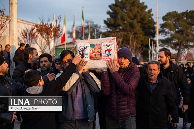 تشییع شهدای مدافع امنیت در قزوین به روایت تصویر