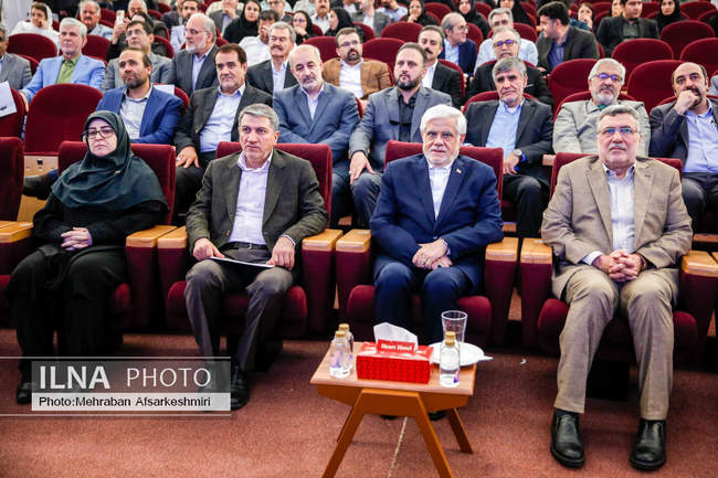 مراسم روز پزشک با حضور معاون اول رئیس جمهور