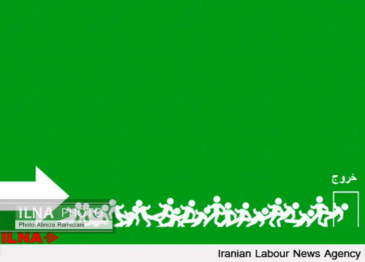 ۳ کارگر کشتارگاه سیمرغ  اخراج شدند 