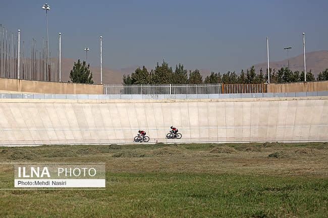 مسابقات لیگ برتر دوچرخه‌سواری پیست سرعت بانوان