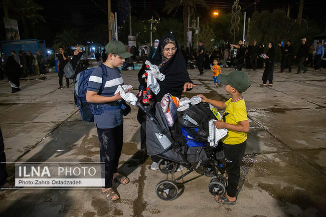 عبور زائران اربعین حسینی از مرز خسروی