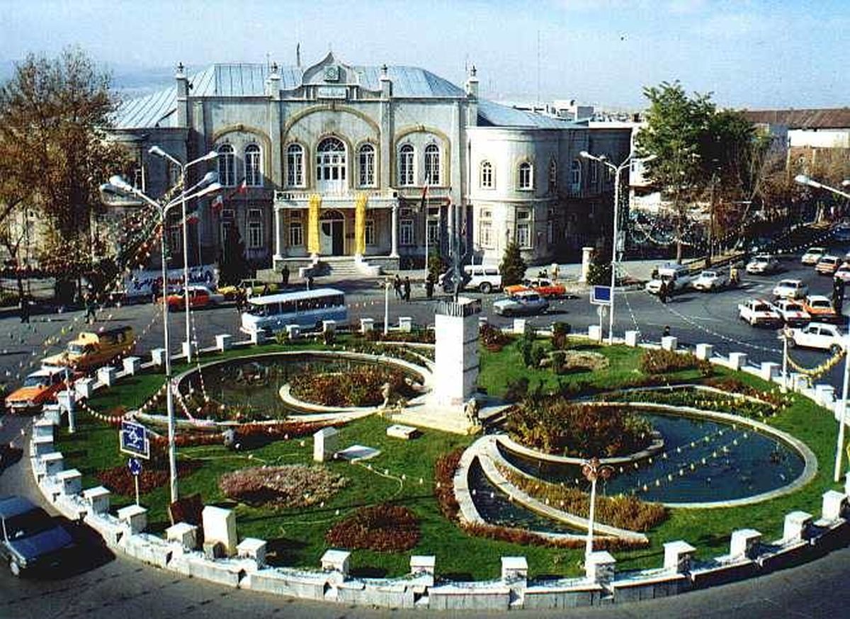 درخواست جمعی از اصناف و بازاریان ارومیه برای حل مشکلات شهری