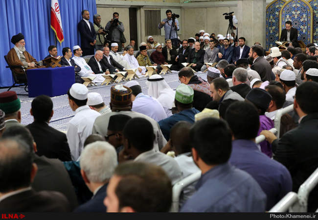 دیدار شرکت‌کنندگان در مسابقات بین‌المللى قرآن کریم‌ بارهبر انقلاب