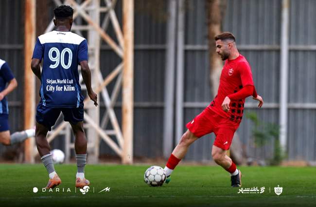 گزارش تصویری دیدار دوستانه پرسپولیس و گل‌گهر 