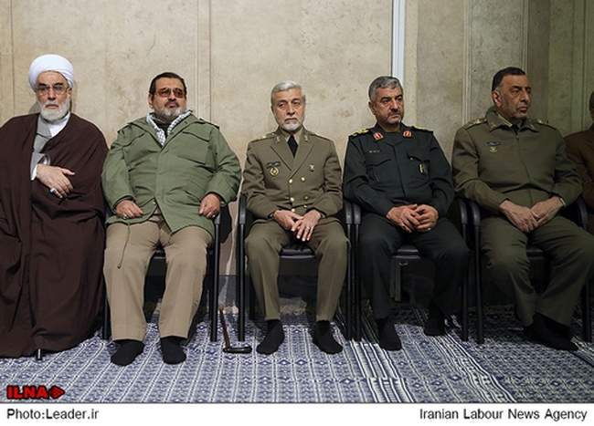 دیدار مسئولان نظام و میهمانان کنفرانس وحدت اسلامى‌ با رهبر معظم انق