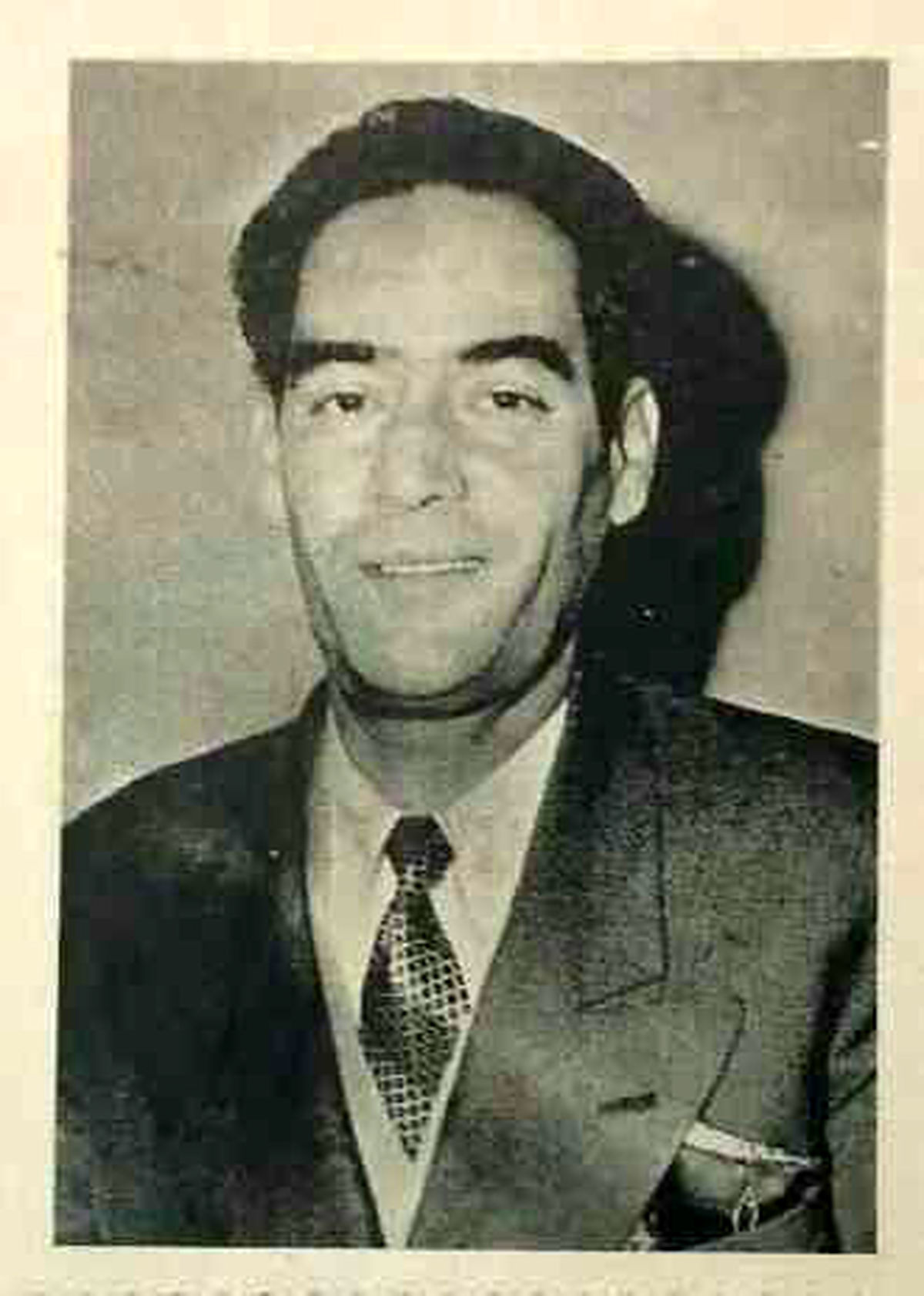 سینمایی‌ترین داستان موسیقی معاصر/نوازنده‌ای که با یک جعبه بدقواره 25 سال شاهکار نواخت+فیلم