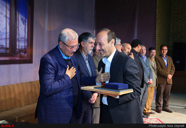 مراسم اختتامیه نخستین دوره کتاب سال اعضای هیئت علمی دانشگاه های سراس