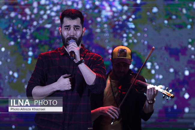 کنسرت علی یاسینی در سی و پنجمین جشنواره بین المللی موسیقی فجر