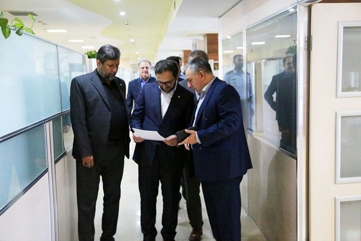 متقی‌نیا: خدمت‌رسانی بانک کشاورزی بدون وقفه تداوم دارد