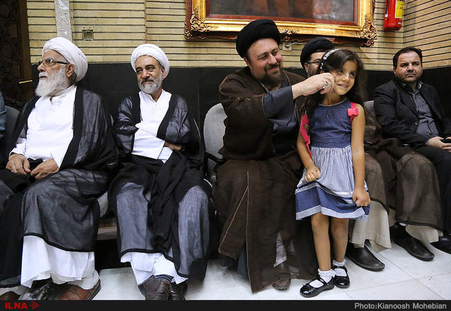 مراسم ترحیم مادر حجت الاسلام محتشمی پور