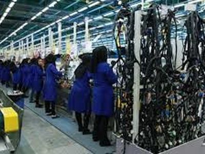 اعتراض کارگران صنایع تولیدی کروز به وضعیت شغلی و حقوقی