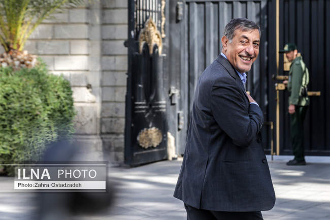 حاشیه جلسه هیات دولت - ۱۴ آبان
