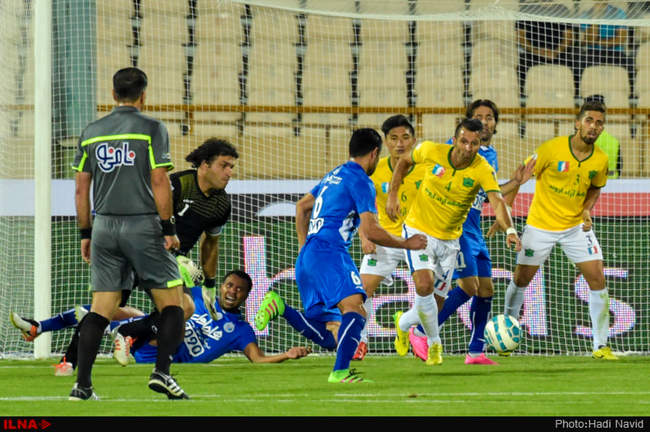 جام خلیج فارس - لیگ برتر فوتبال: استقلال تهران - صنعت نفت آبادان