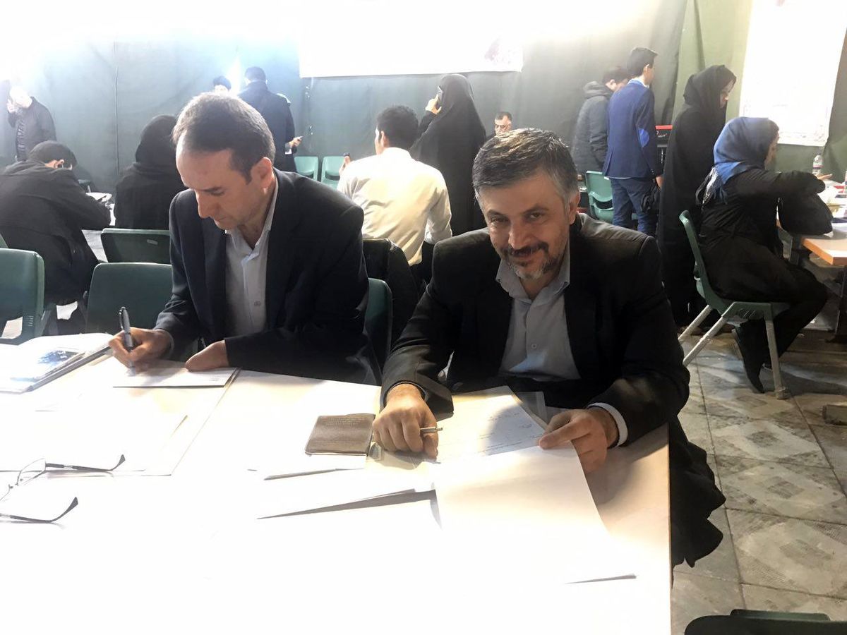 نام‌نویسی خسرو دانشجو در انتخابات شورای شهر تهران