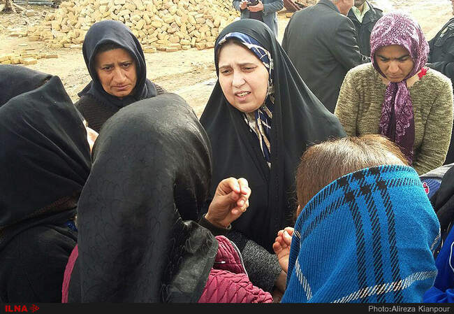 بازدید تعدادی از اعضای فراکسیون امید از مناطق زلزله زده کرمانشاه