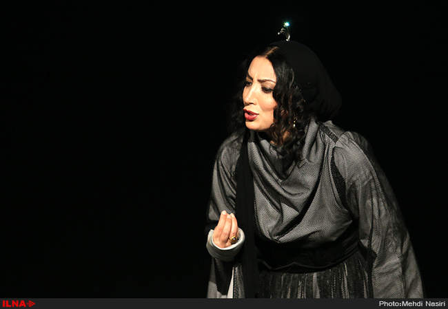 نمایش تریو بدون هارمونی