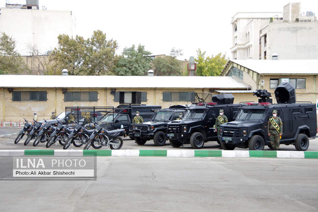 صبحگاه مشترک نیروهای نظامی و انتظامی در مشهد