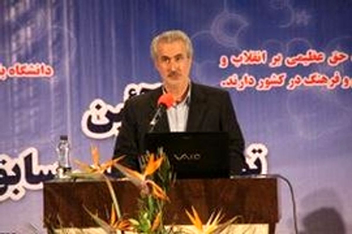 با تیم و برنامه برای اداره دانشگاه تبریز آمده‌ام