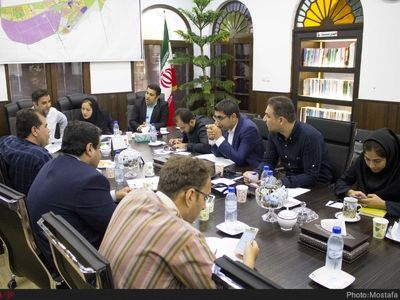 دهدار: برزگرزاده به اعضای شورا تهمت می‌زند/ توسلی: تغییر نام فرودگاه بوشهر، حرکت فرهنگی جالبی نبود