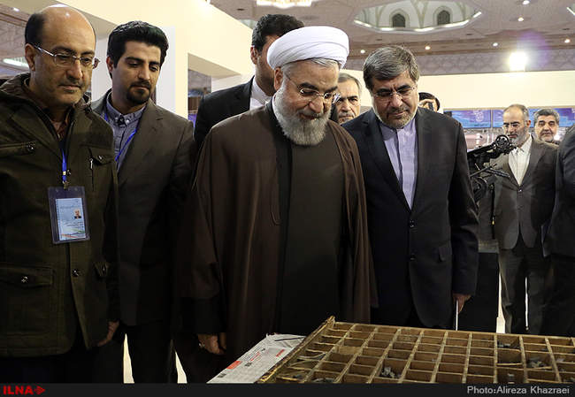 بازدید رییس جمهوری از نمایشگاه مطبوعات 