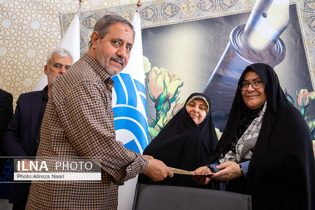 بازید از پروژه‌های شهرداری قزوین و تجلیل از خبرنگاران 