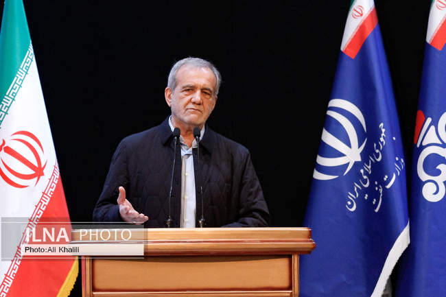 امضای قراردادهای میدان گازی مشترک پارس جنوبی