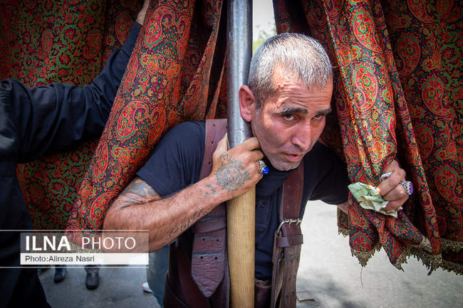 عزاداری عاشورا در اولین خیابان ایران