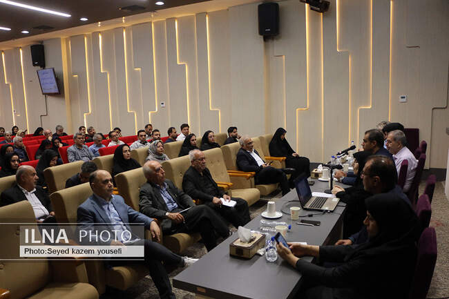 نشست خبری مدیرکل بهزیستی آذربایجان شرقی با اصحاب رسانه 