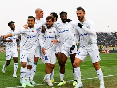 ارتش نصفه و نیمه استقلال در جدال با الریان قطر