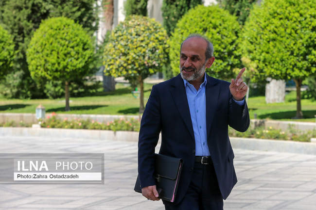 حاشیه جلسه هیات دولت - ۱۲ شهریور