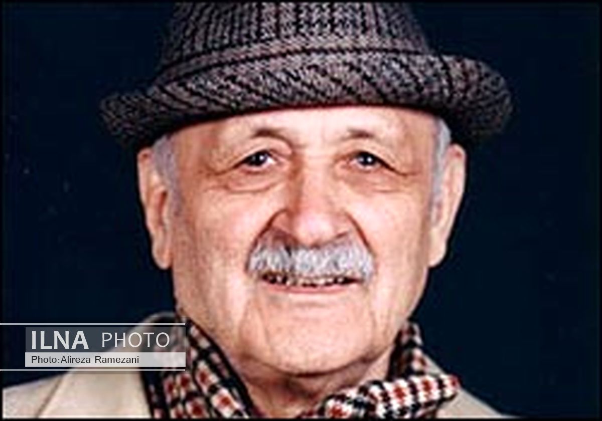منتقدانِ زرین‌کوب تاریخ را یک‌سویه روایت کرده‌اند