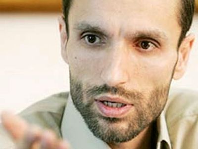 از اسحاق جهانگیری شکایت می‌کنم / احمدی نژاد برای انتخابات مجلس برنامه ندارد
