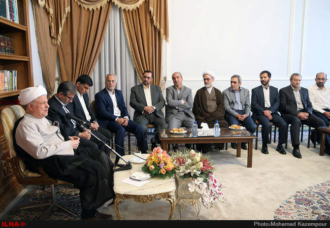 دیدار فرماندهان هشت سال دفاع مقدس با آیت الله هاشمی رفسنجانی