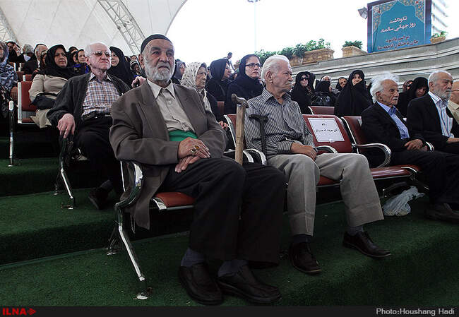 نکو داشت روز جهانی سالمند با حضور وزیرکار در بوستان جوانمردان
